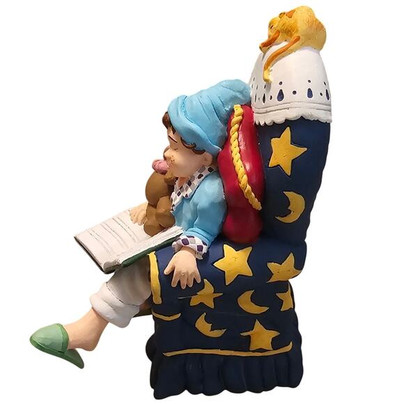 Department 56 All Through The House "Visions of Sugarplums Danced in His Head" - Picture 2 of 5